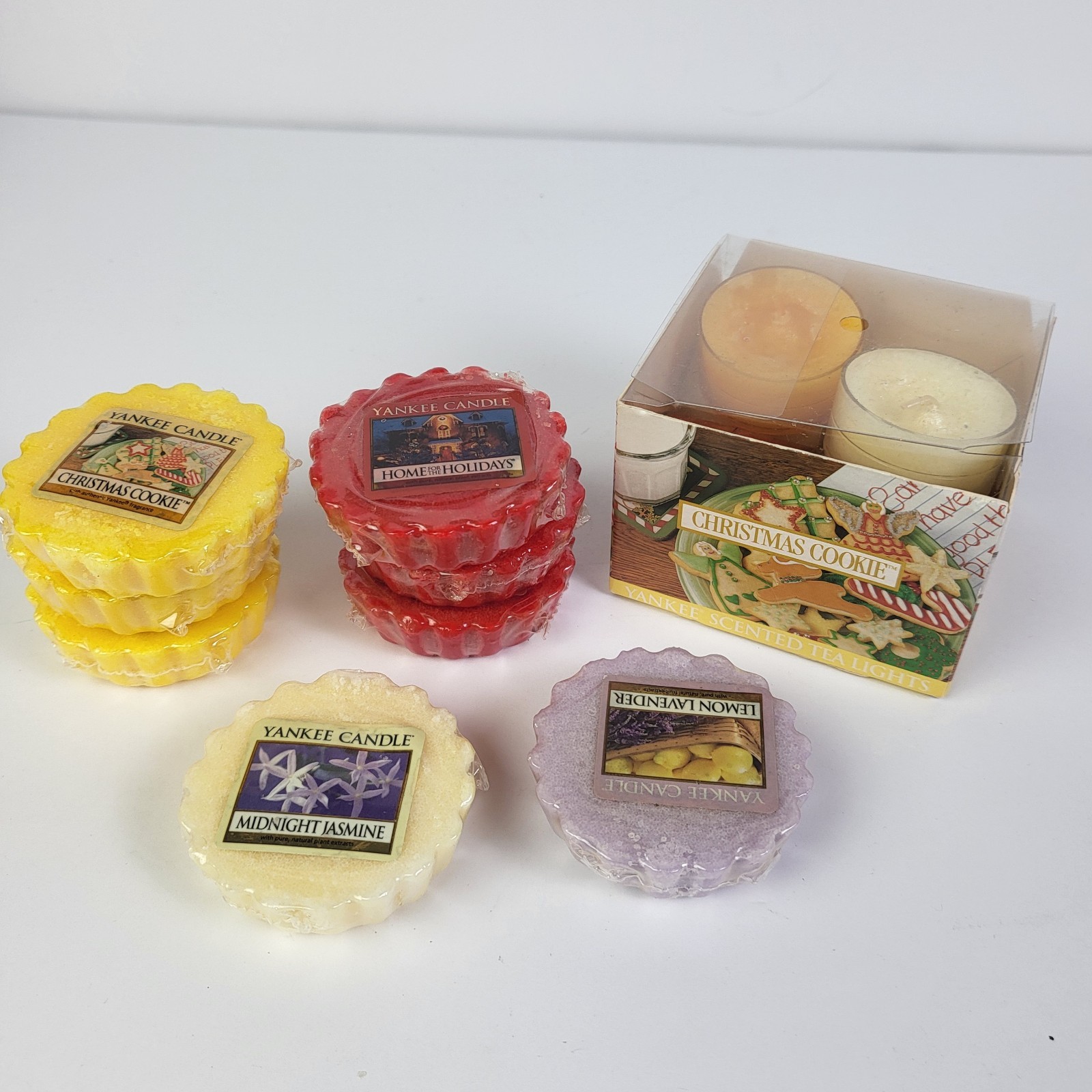 Yankee Candle Wax Melts and Tea lights Mixed Variety Scent Pack lot of 18