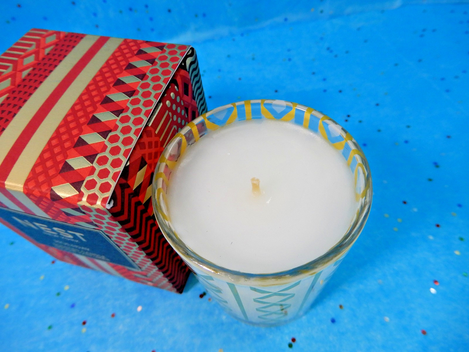 Nest New York 2025 Holiday Votive Scented Candle 2 oz / 57g ~cinnamon vanilla