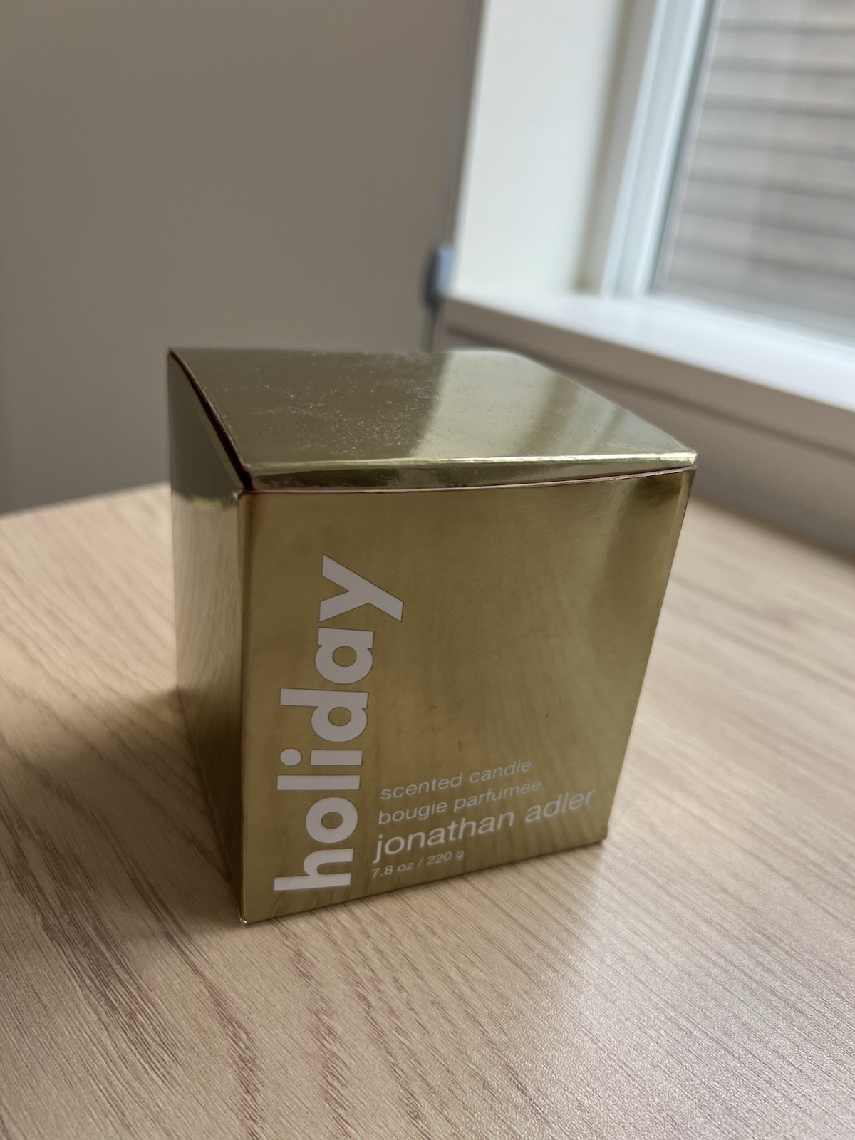 Jonathan Adler Holiday Scented Candle 7.8 oz / 220 g – With Box – Read!