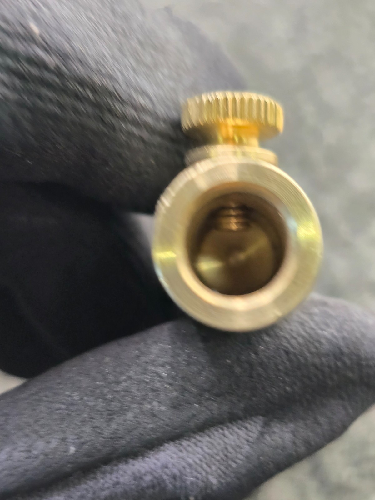 Lux Mundi LMCLB Brass Refillable Church Candle Lighter 4-1/4 inch Length