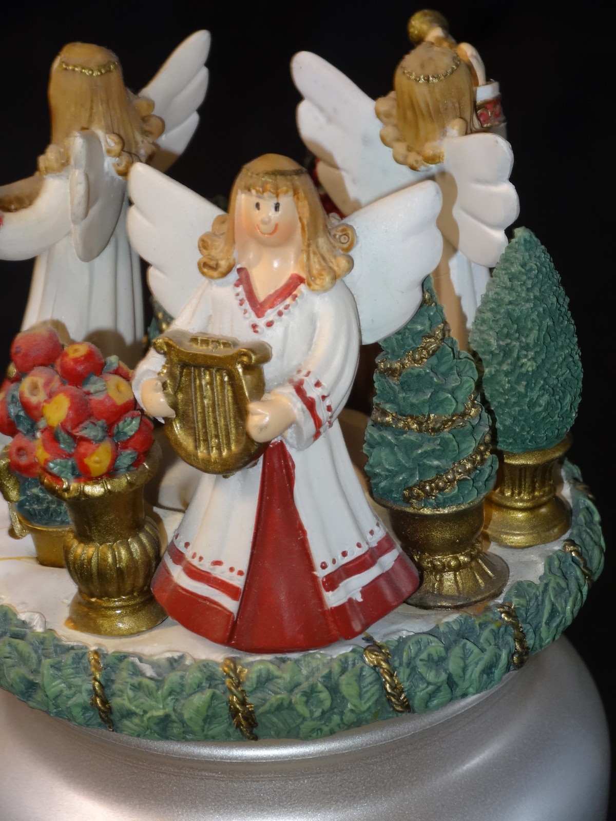 Candle Capper 3 Angel Cap With Old Virginia Vanilla Cinnamon 20oz Jar Candle
