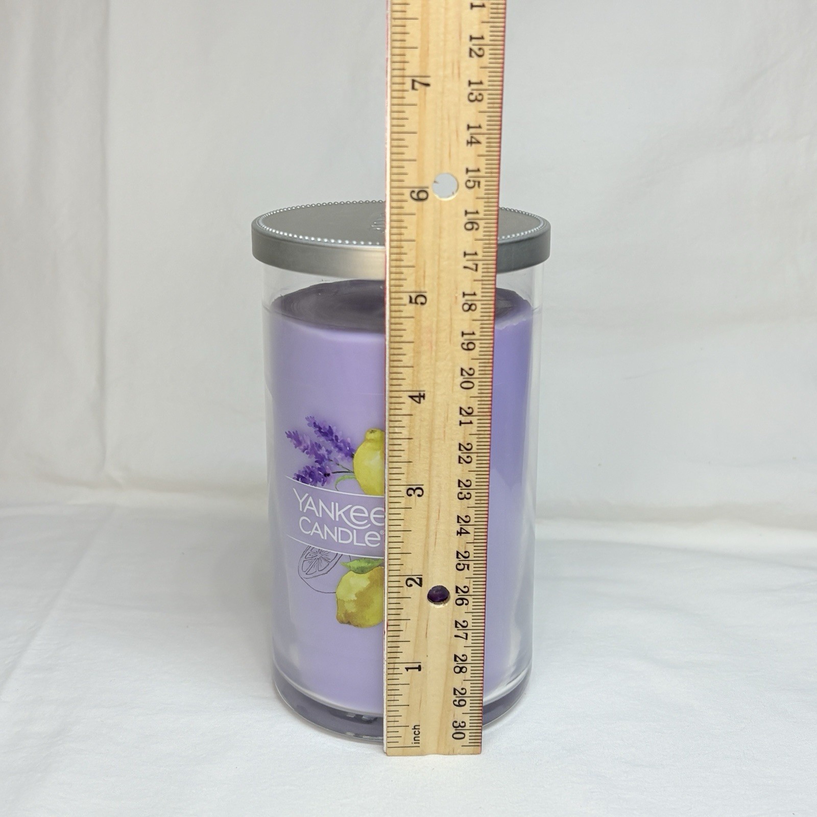 New Yankee Candle Lemon Lavender Signature Medium Pillar Candle 14.25oz Unburned