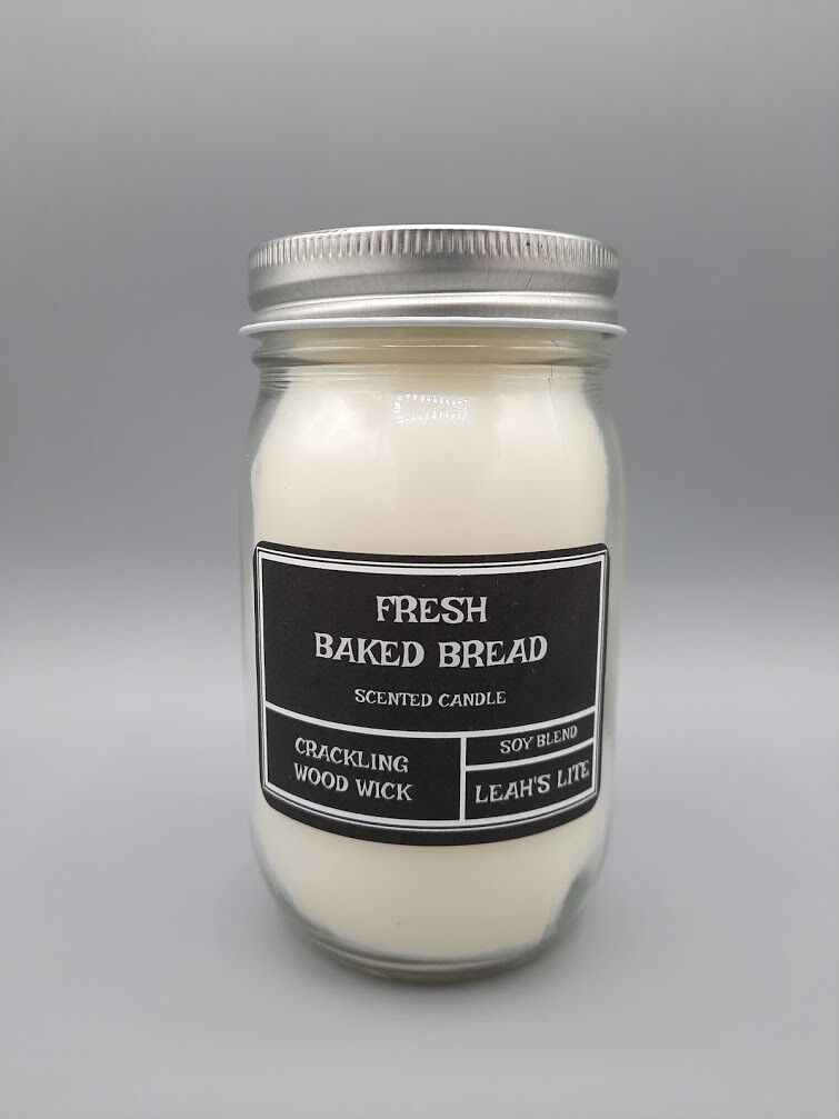 Wood wick * FRESH BAKED BREAD * scented * Leah’s Lite Candle * 16oz