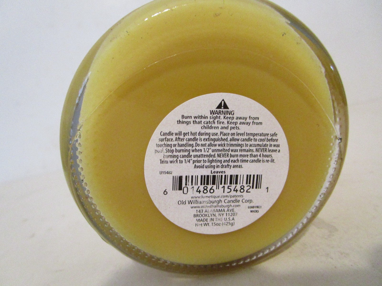 Old Williamsburg Wood Craft Crackling Wood Wick Scented Candles Leaves 15 oz.