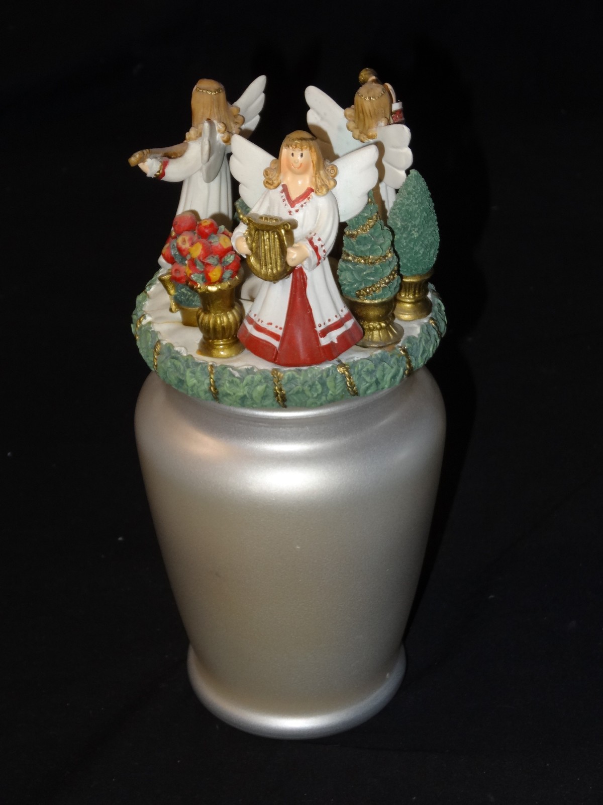 Candle Capper 3 Angel Cap With Old Virginia Vanilla Cinnamon 20oz Jar Candle