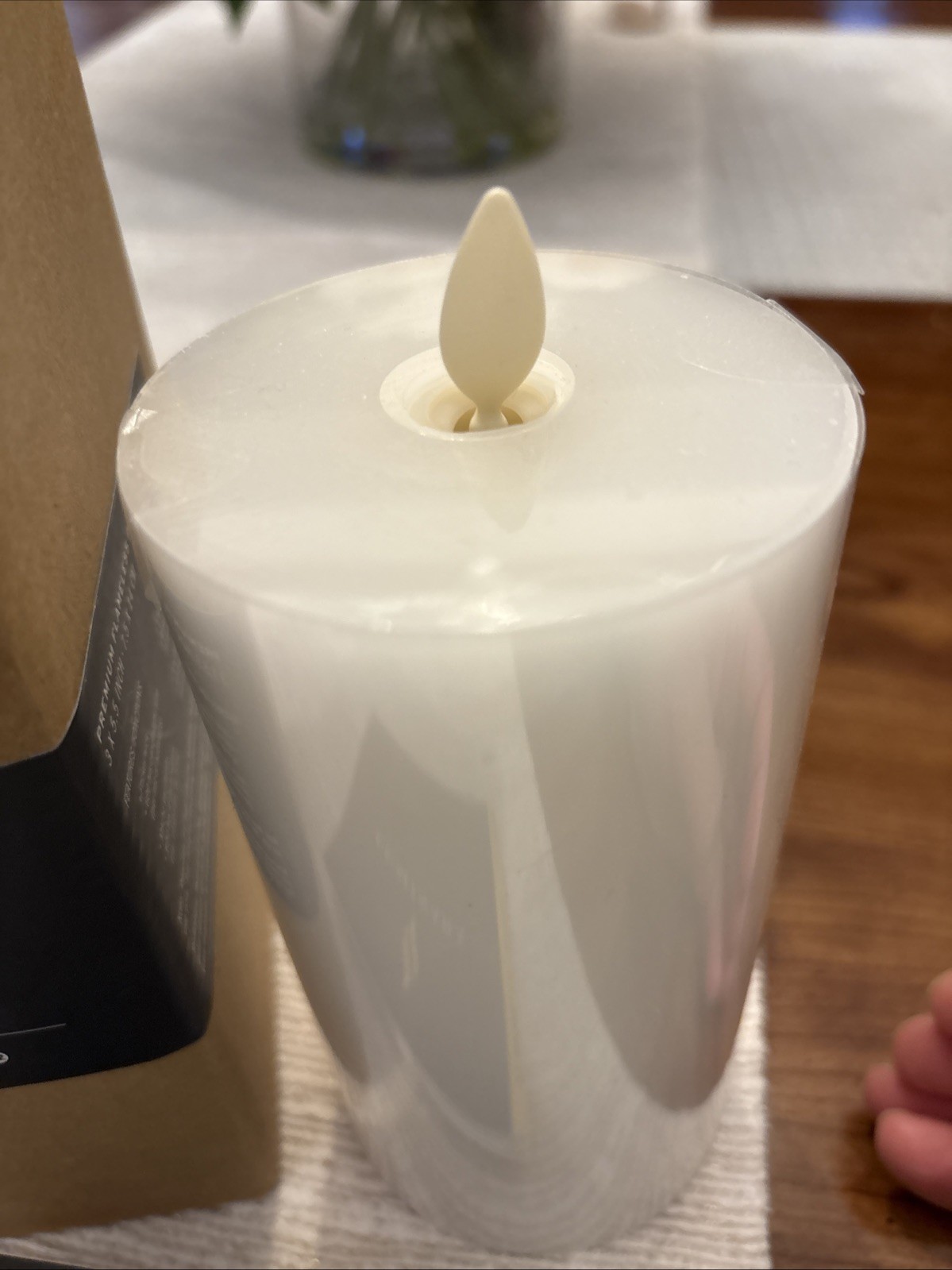 Pottery Barn Premium Flameless Flickering Pillar Candle New White 3 X 5.5”