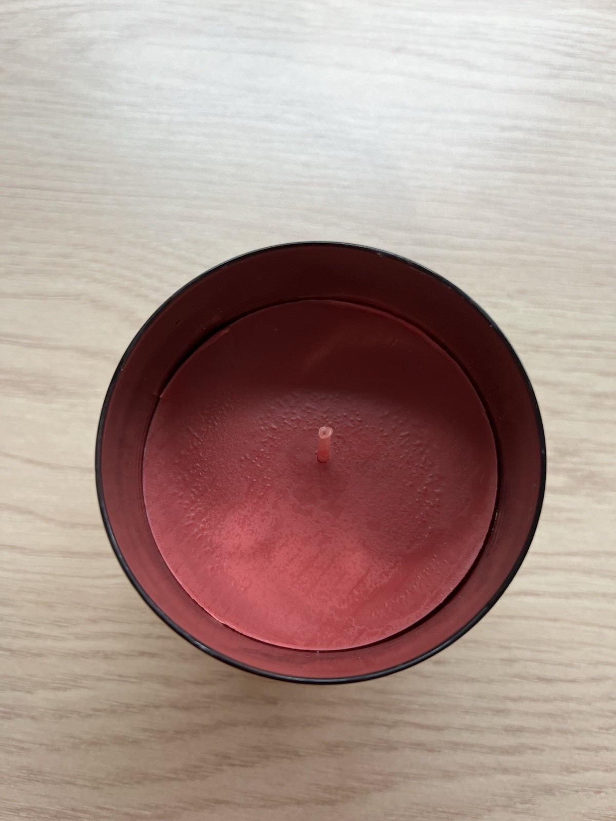 Jonathan Adler Holiday Scented Candle 7.8 oz / 220 g – With Box – Read!