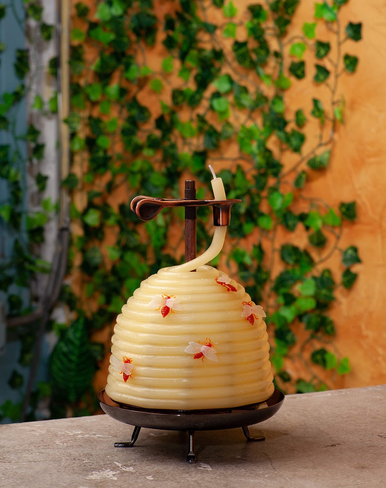 70-Hour Beehive Candle, Eco-Friendly Natural Beeswax with Cotton Wick