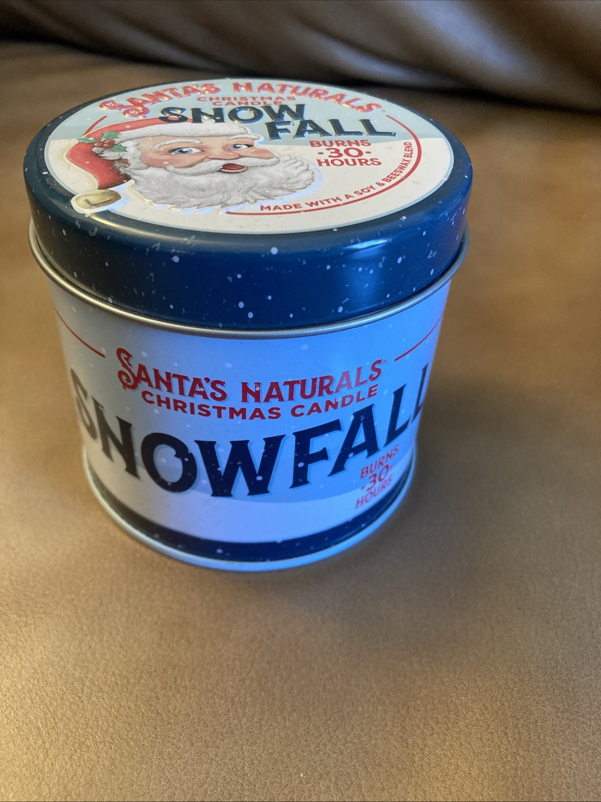 Santa’s Naturals 9 oz Candle – Snow Fall – Fresh Winter Snow Scent, 9oz, 30hrs