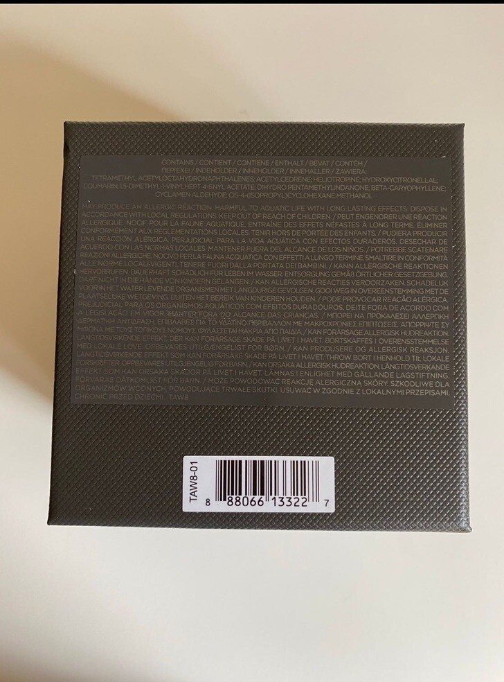 Tom Ford Oud Wood Candle, Full Size 2.25in/5.7cm, New & Sealed, Authentic