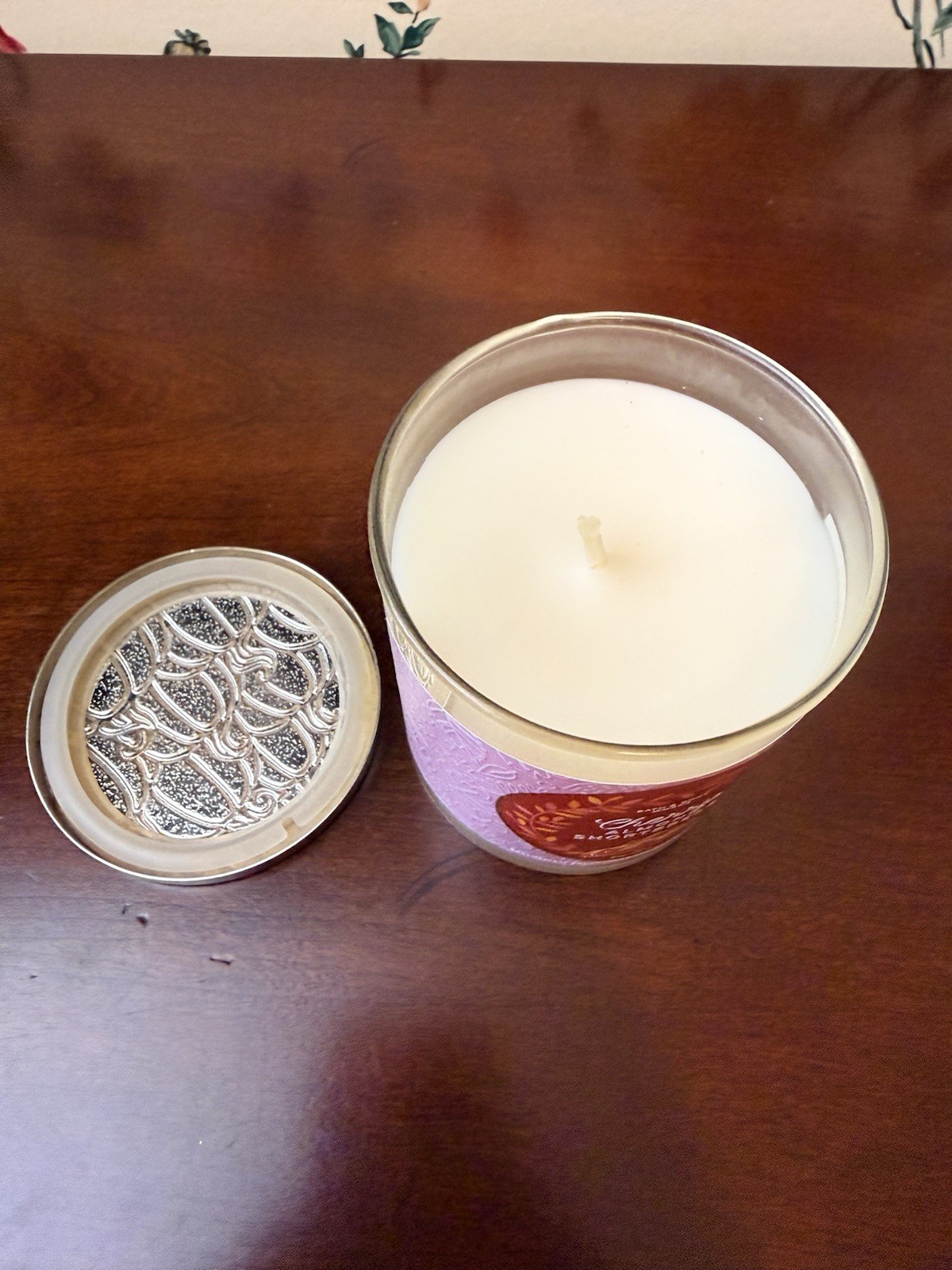 New Bath & Body Works CHERRY ALMOND SHORTBREAD 1-Wick 8 Oz Candle Never Burned