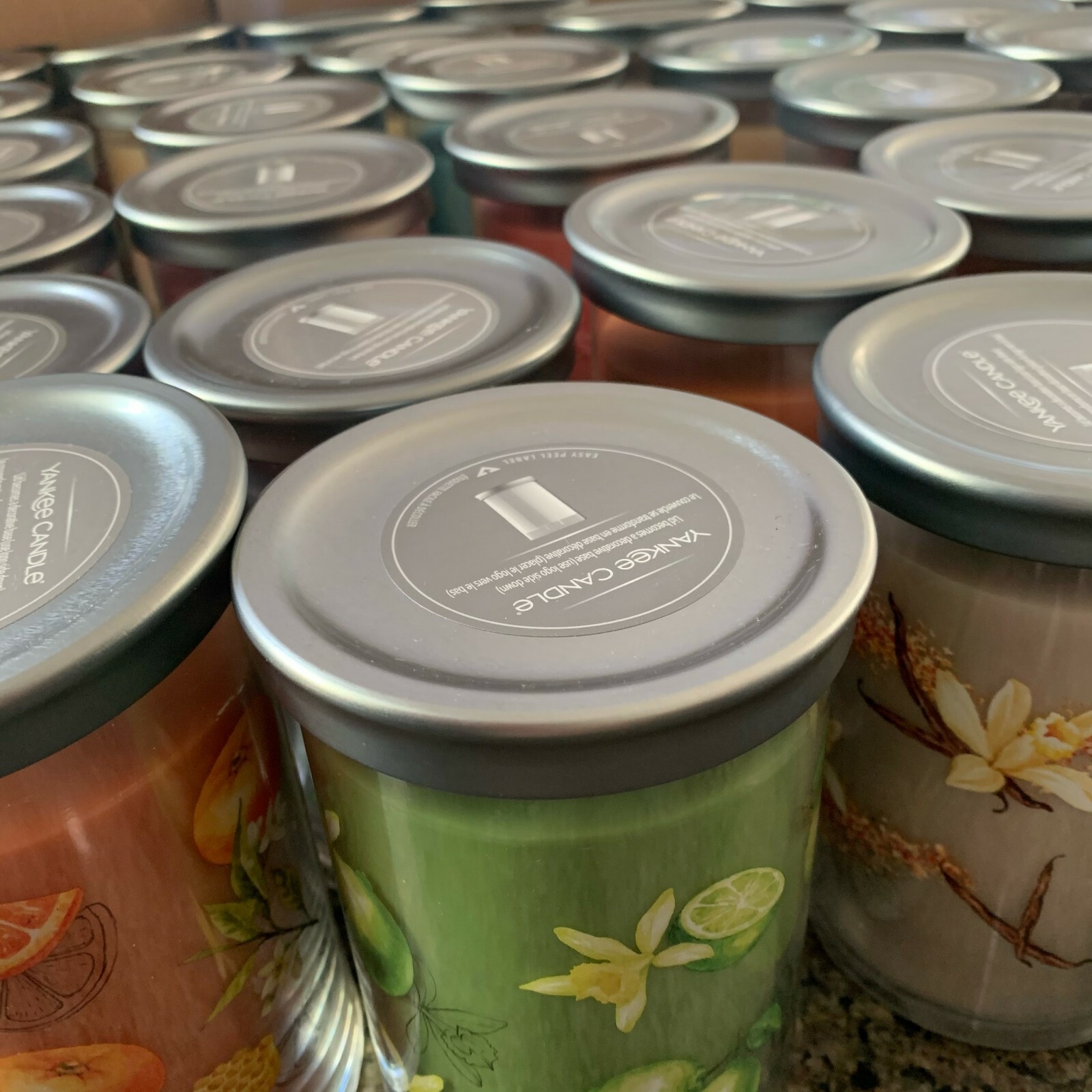 Yankee Candle 2-Wick Signature Tumbler 20 oz 22 oz Large Jar Candles Rare U Pick