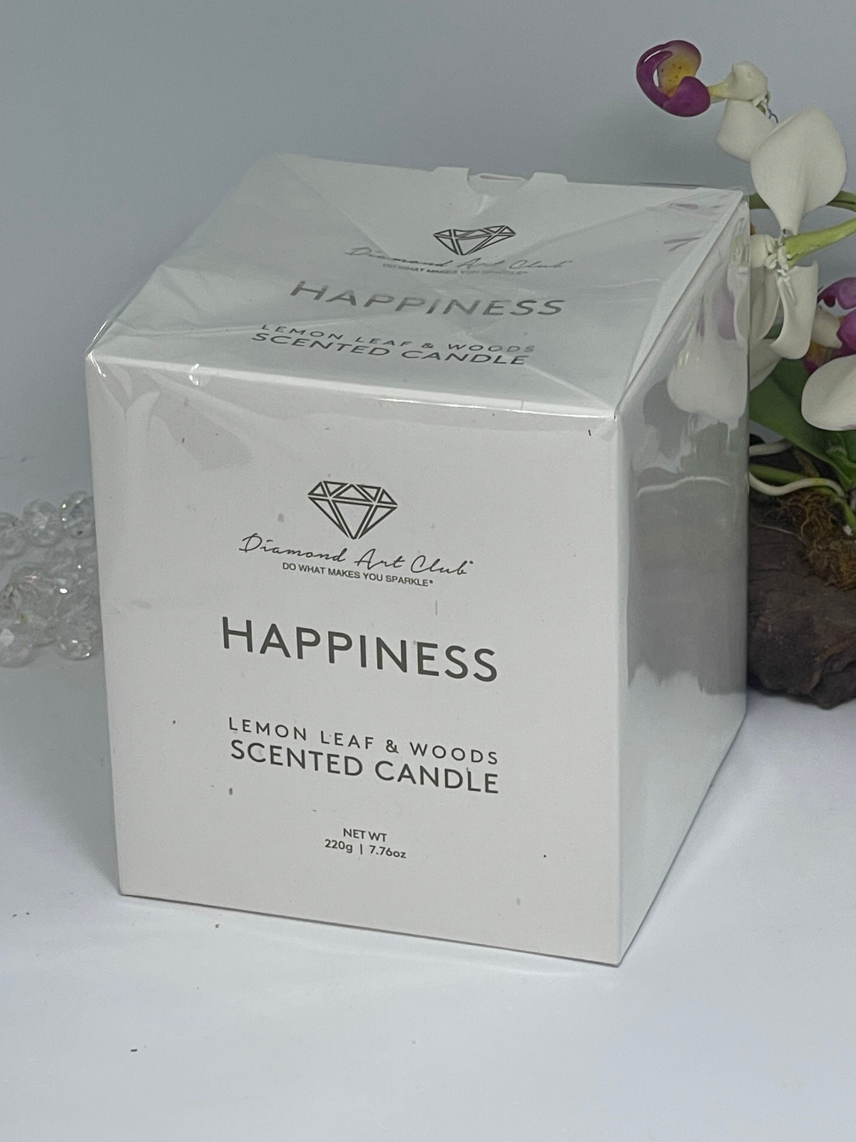 Diamond Art Club Happiness Lemon Leaf & Woods Scented Candle – 7.76 oz – NIB