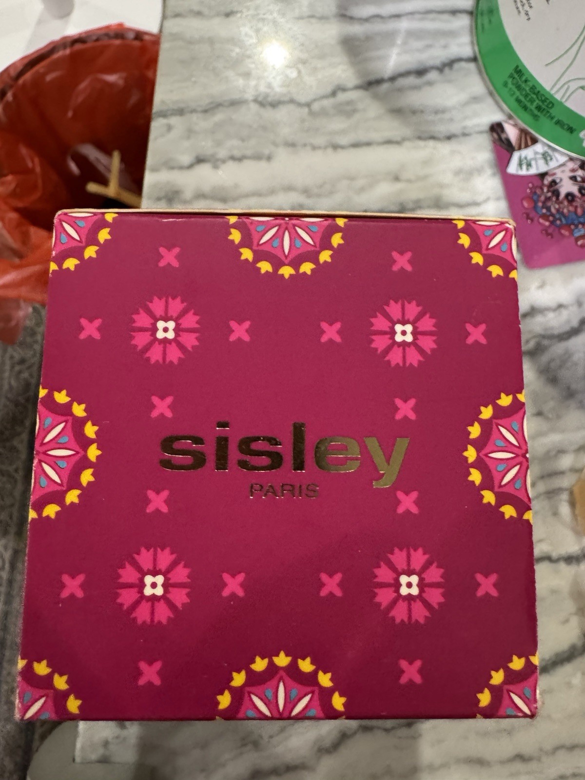 Sisley Rose Candle 165g