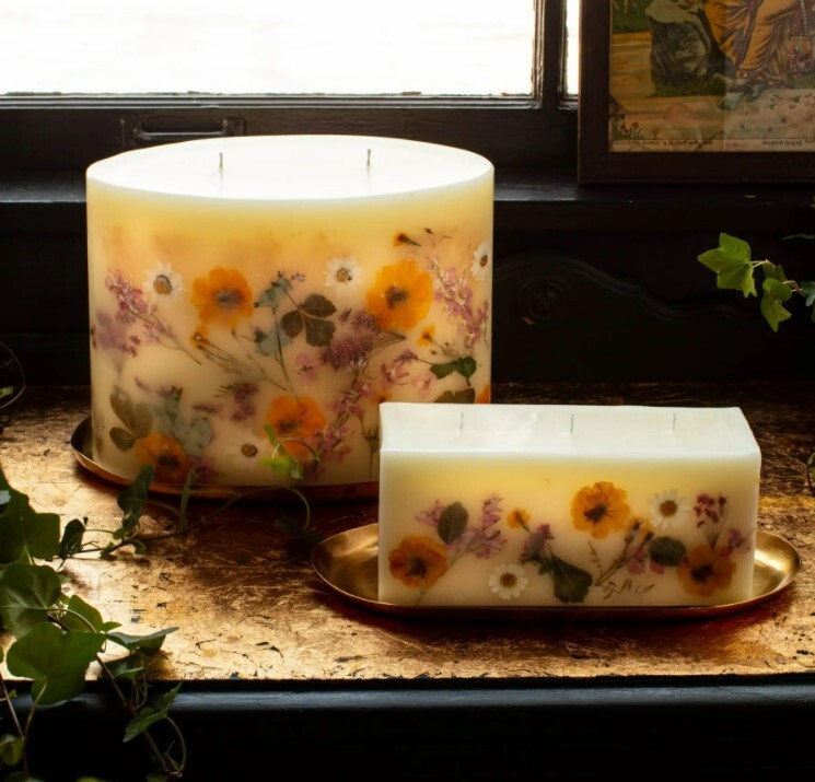 ROSY RINGS, LEMON BLOSSOM & LYCHEE LUXURY BOTANICAL CANDLE, 6.5″ TALL, 200 HRS