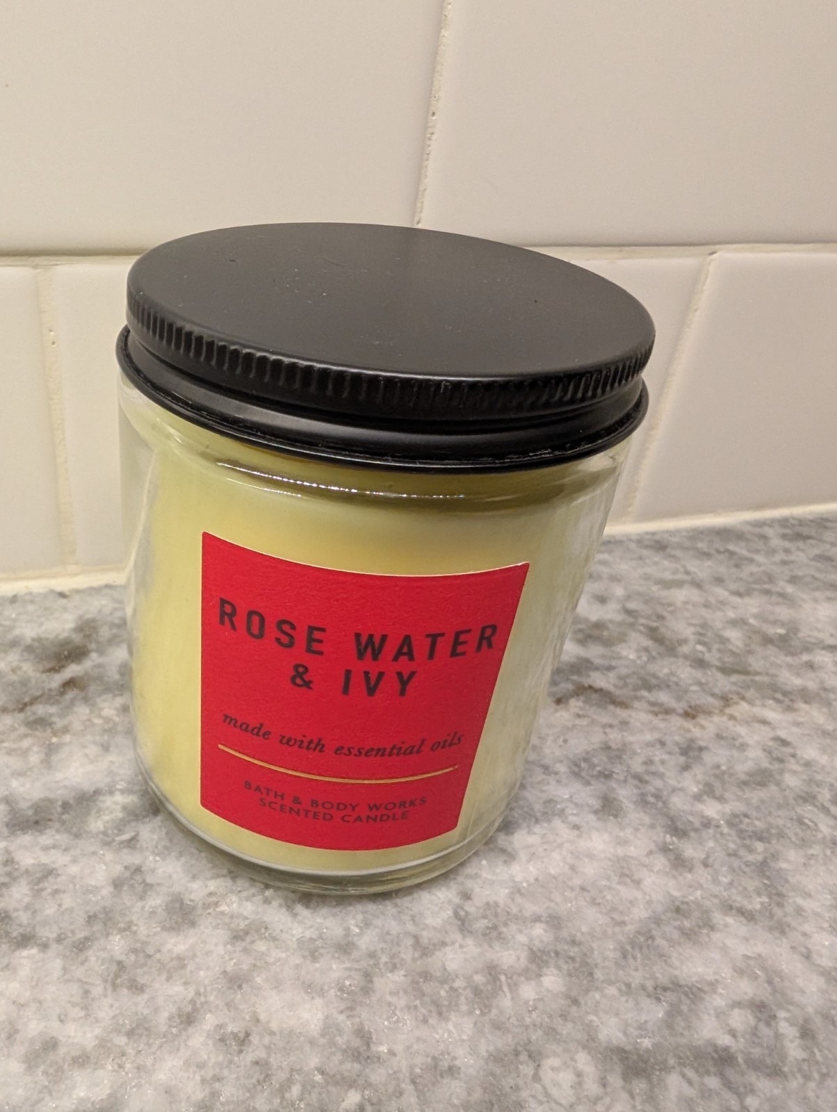 White Barn Rose Water & Ivy Scented Candle Made With Essential Oils ~ 7 oz ~