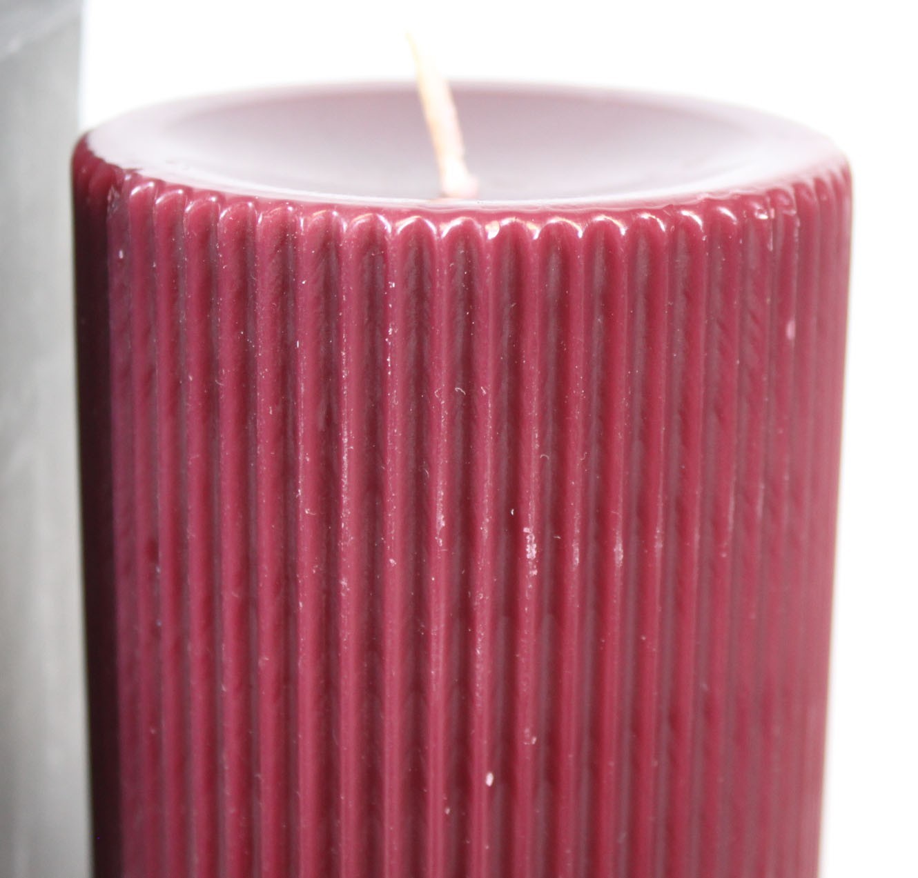 Root Candle Cranberry Pillar 6″ Tall in Box 2.75″ Across Never Lit Unburnt Home