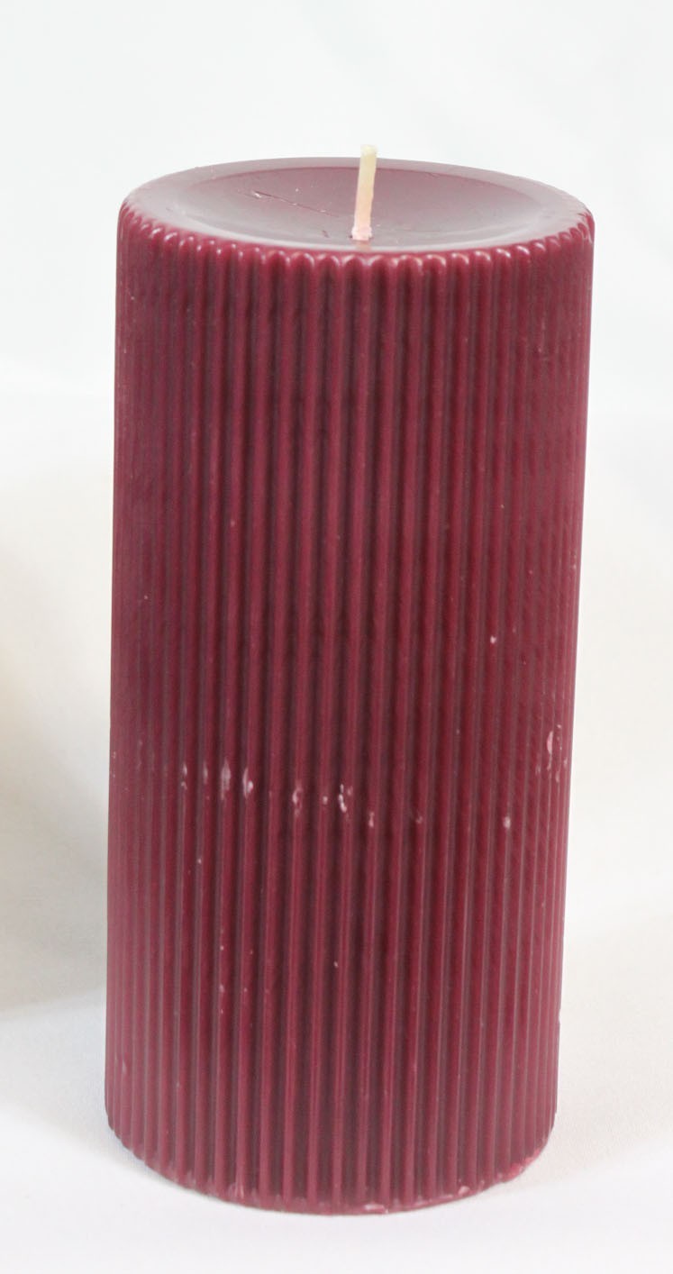 Root Candle Cranberry Pillar 6″ Tall in Box 2.75″ Across Never Lit Unburnt Home