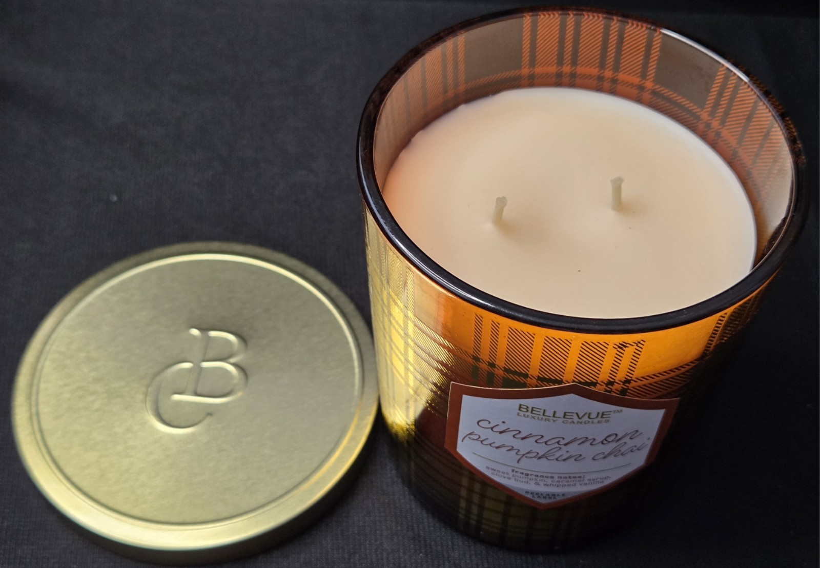 Bellevue Candle Cinnamon Pumpkin Spice Chai Soy Blend 2 Wick Orange Gold 12 Oz