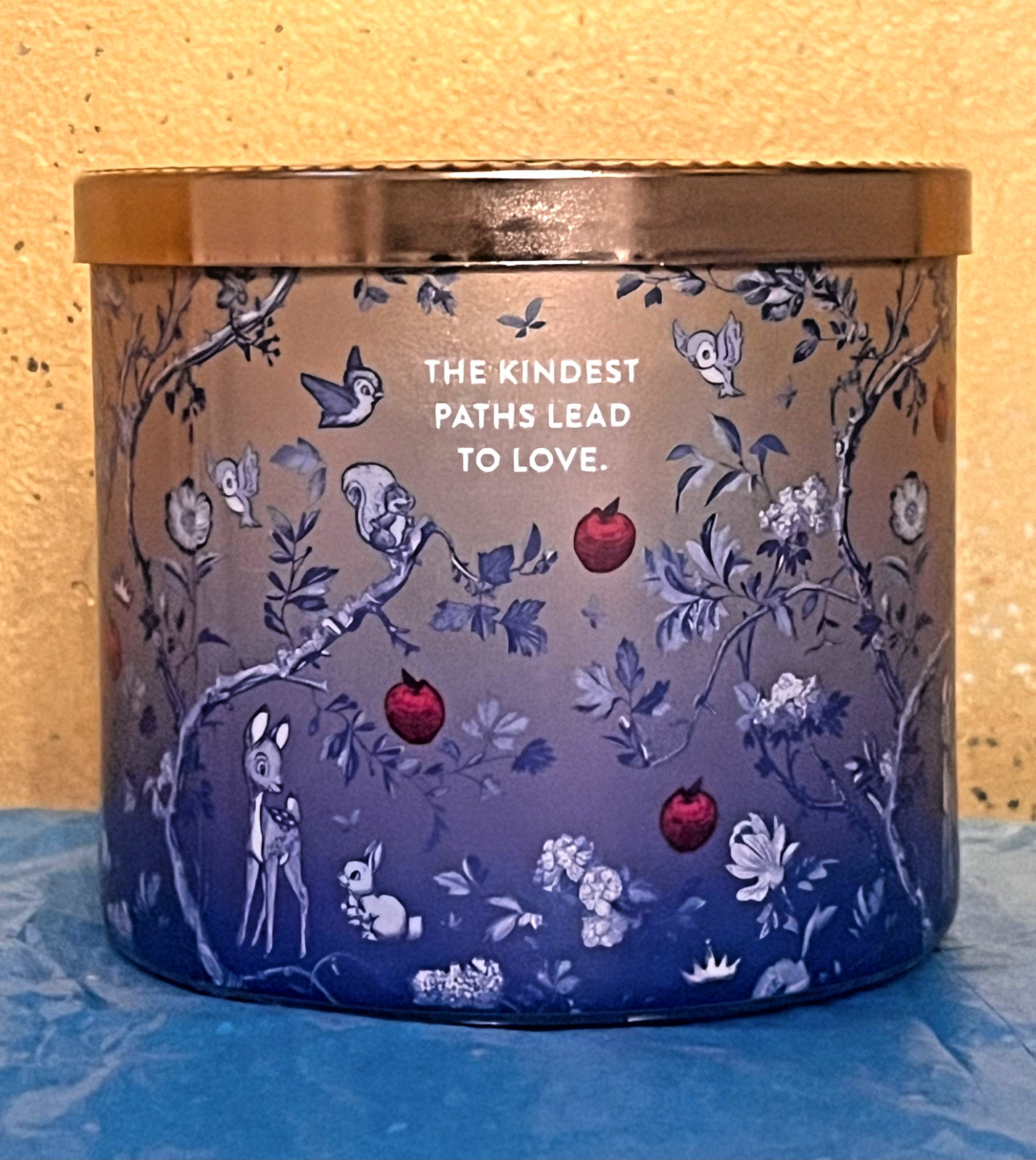 Disney Princess Collection by Bath & Body Works SNOW WHITE 3-Wick Soy Wax Candle
