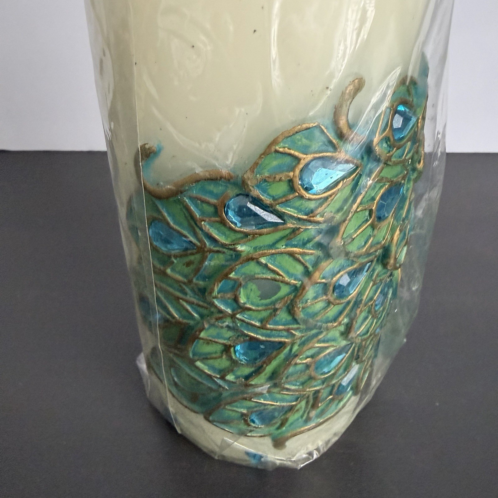 Pier One Peacock Candle Unscented Pillar 6 in Jeweled Feathers Original Package