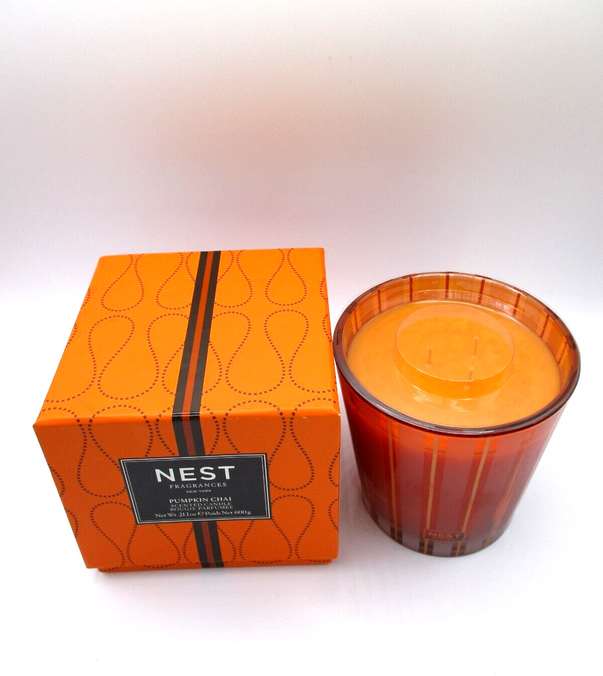 NEST Fragrances Pumpkin Chai Scented Classic Candle ~ 21.1 oz/600 g / BNIB