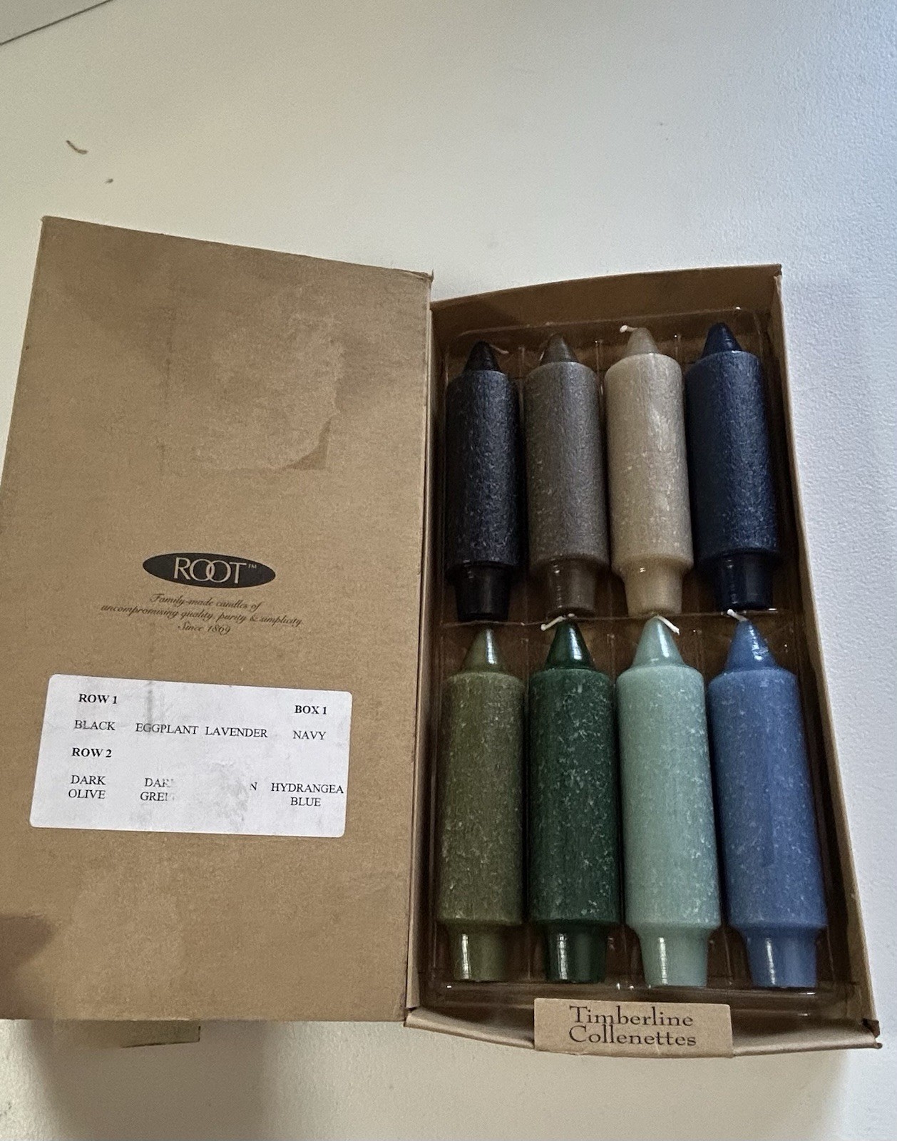 Root Unscented Timberline 5″ Collenette Candles – Box of 8 Multi Color Earthy