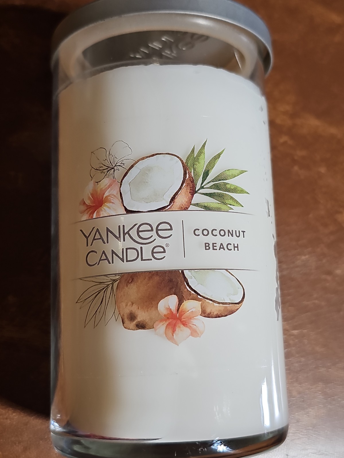 NEW Yankee Candle Coconut Beach 14.25 oz Medium Jar Candle