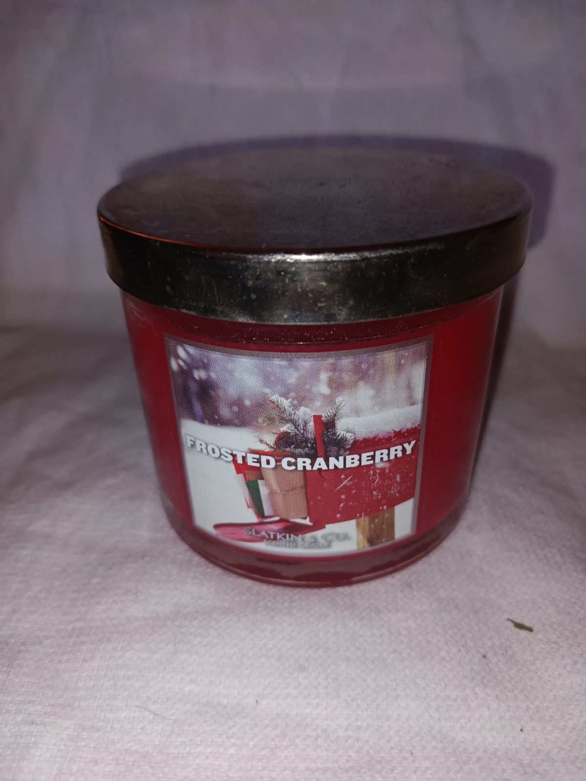 NEW SLATKIN & CO. FROSTED CRANBERRY SINGLE WICK 4 OZ CANDLE BATH & BODY WORKS