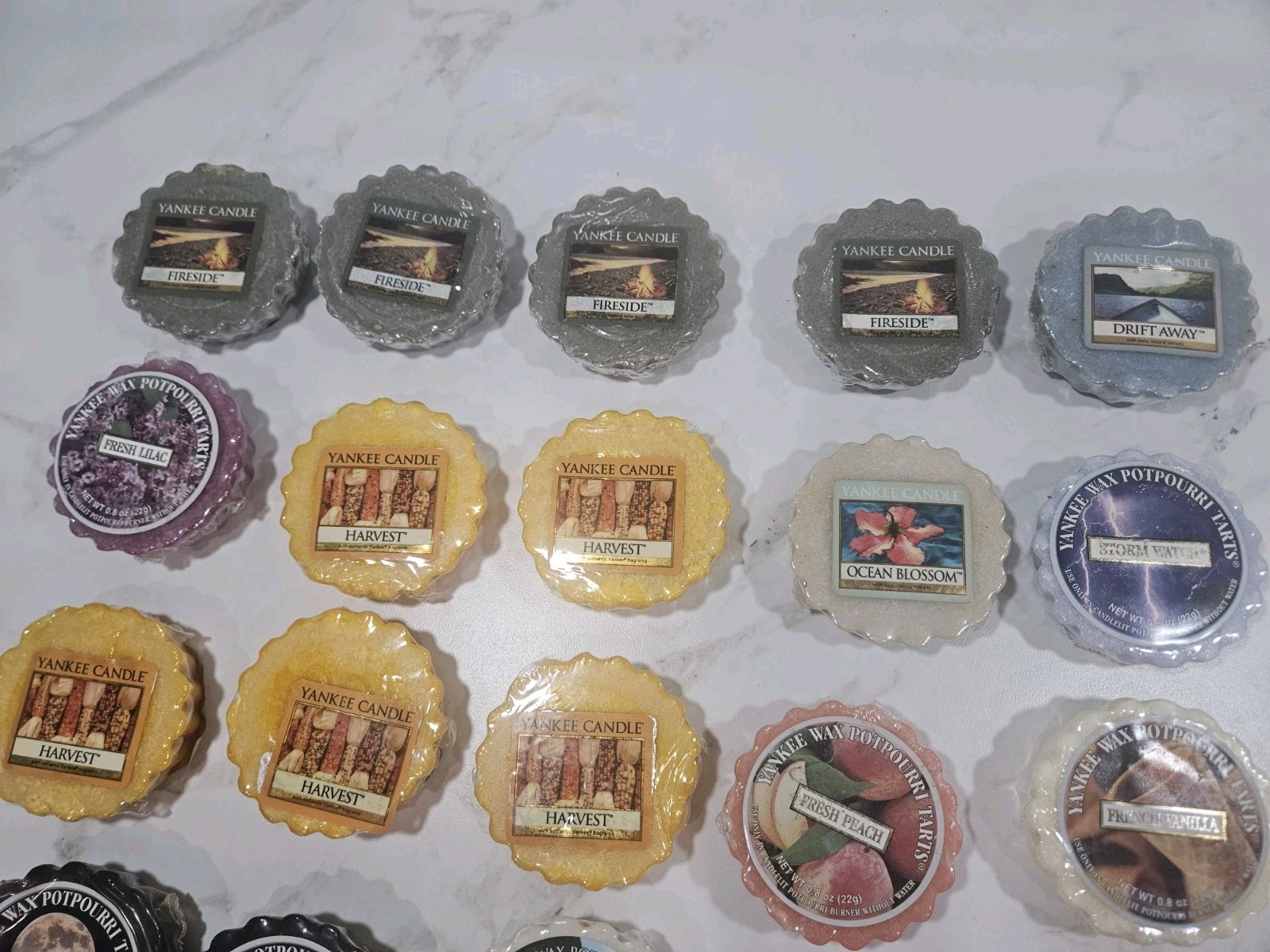 NEW LOT OF 35 YANKEE CANDLE WAX MELTS MIXED LOT