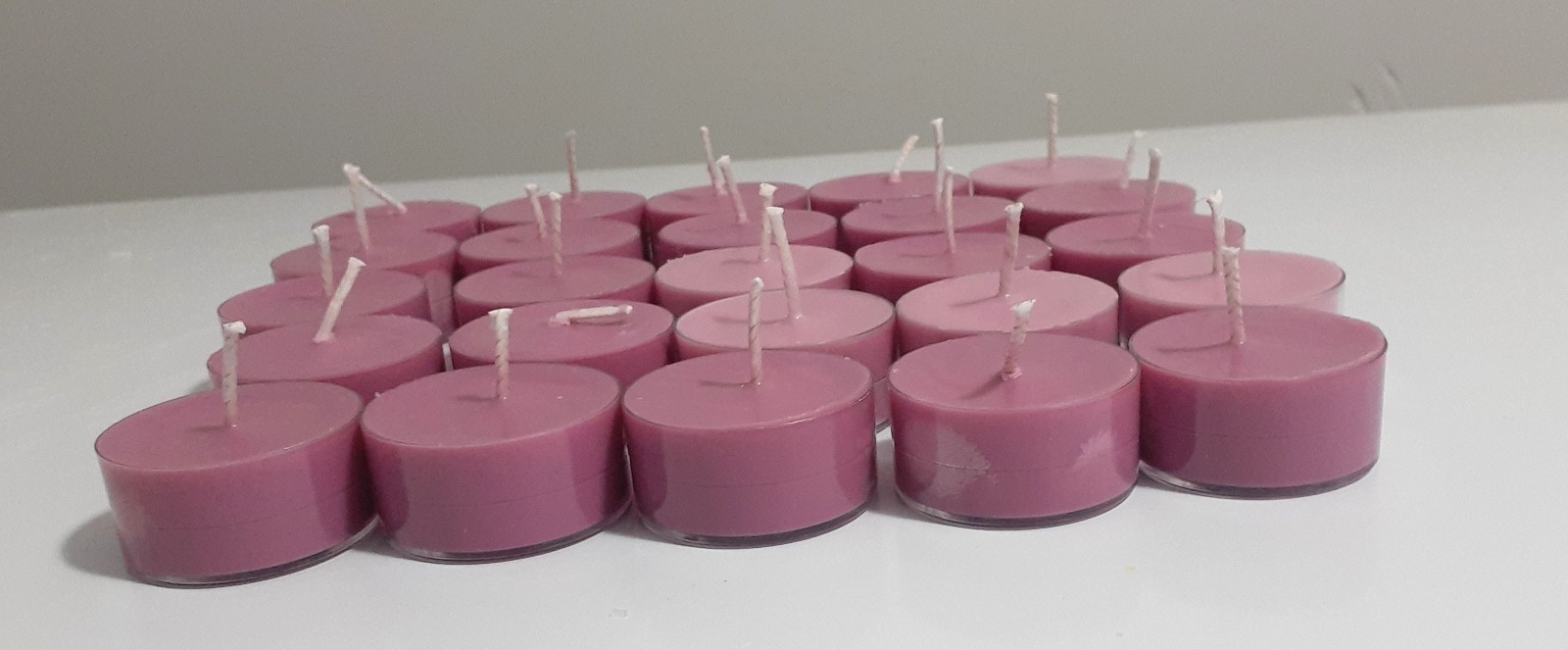 25 TEA LIGHTS PINE FOREST HIGHLY SCENTED HANDMADE SOY WAX