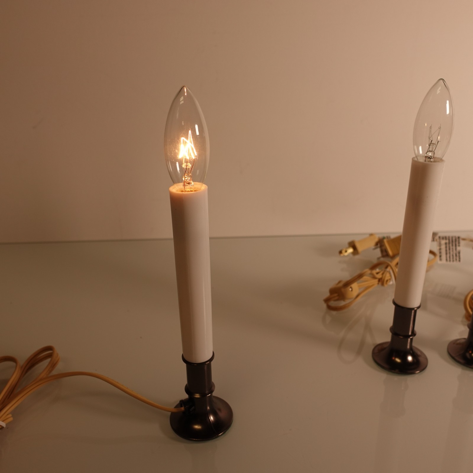 Electric Window Candles Lights Set of 3 Glass Bulb White w/ Black Metallic Base