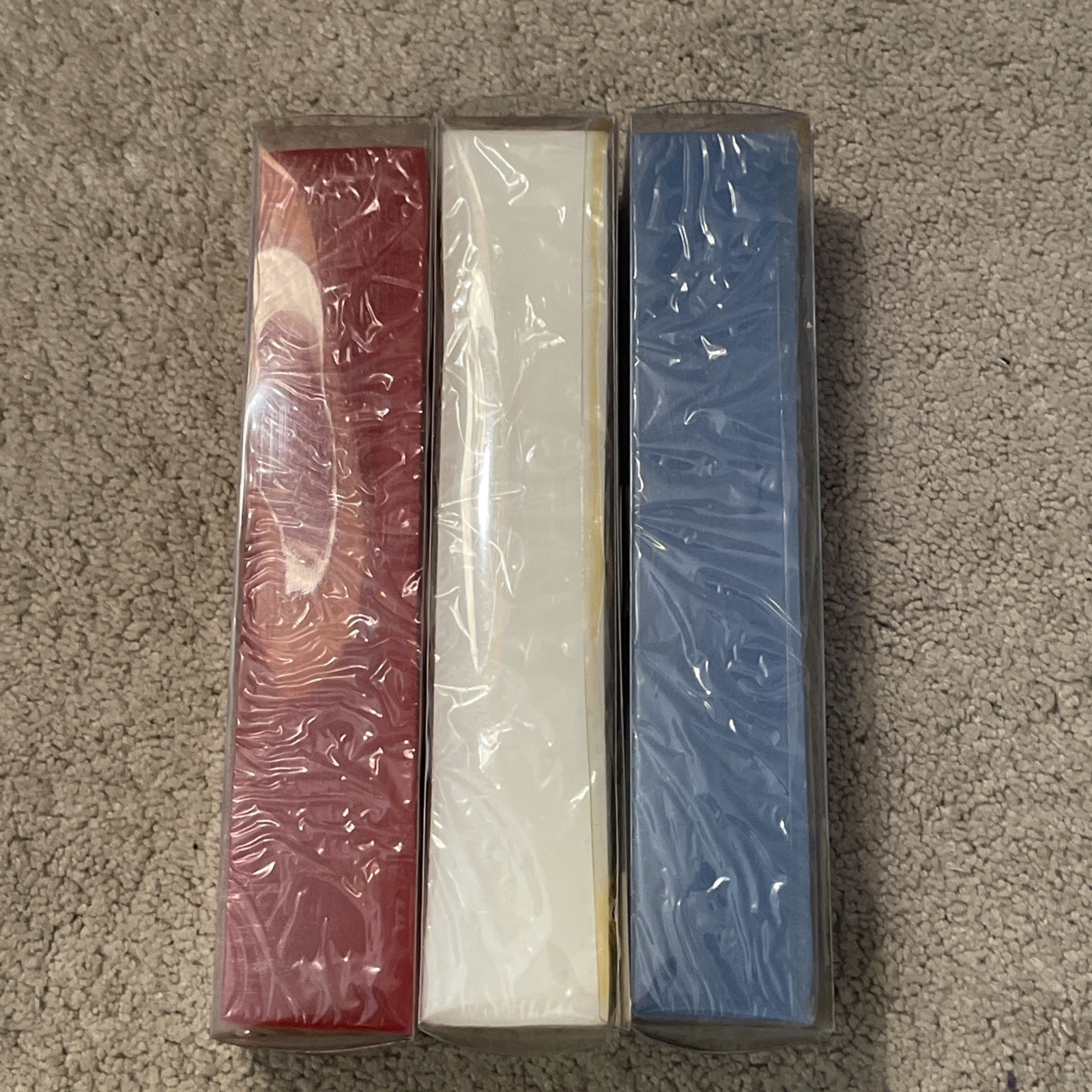 NIB Nordstrom 5-wick Eggshell, Red, Blue Color 10 X 2 X 2in Rectangular Candle