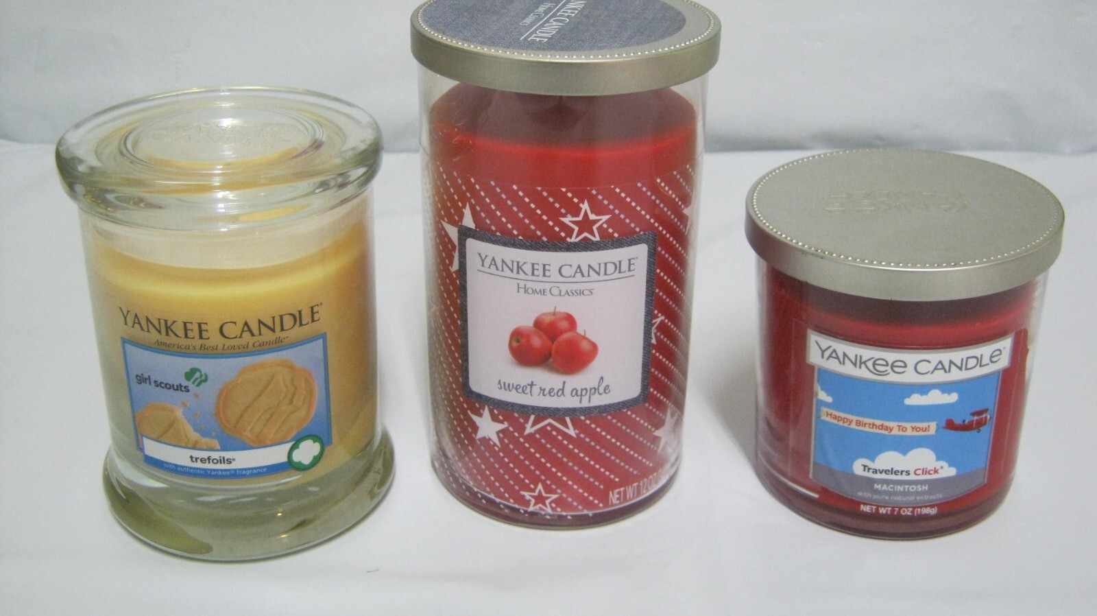 Lot of 3 NEW Jars of YANKEE CANDLES trefoils macintosh sweet red apple 7/8/12 oz