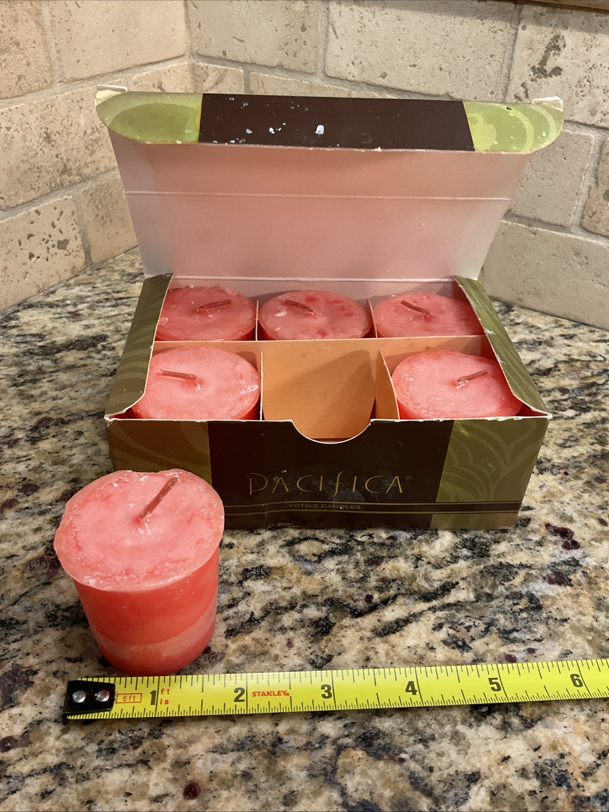 NEW SET OF 6 IN BOX Pacifica Hawaiian Ruby Guava Votive Soy Candles