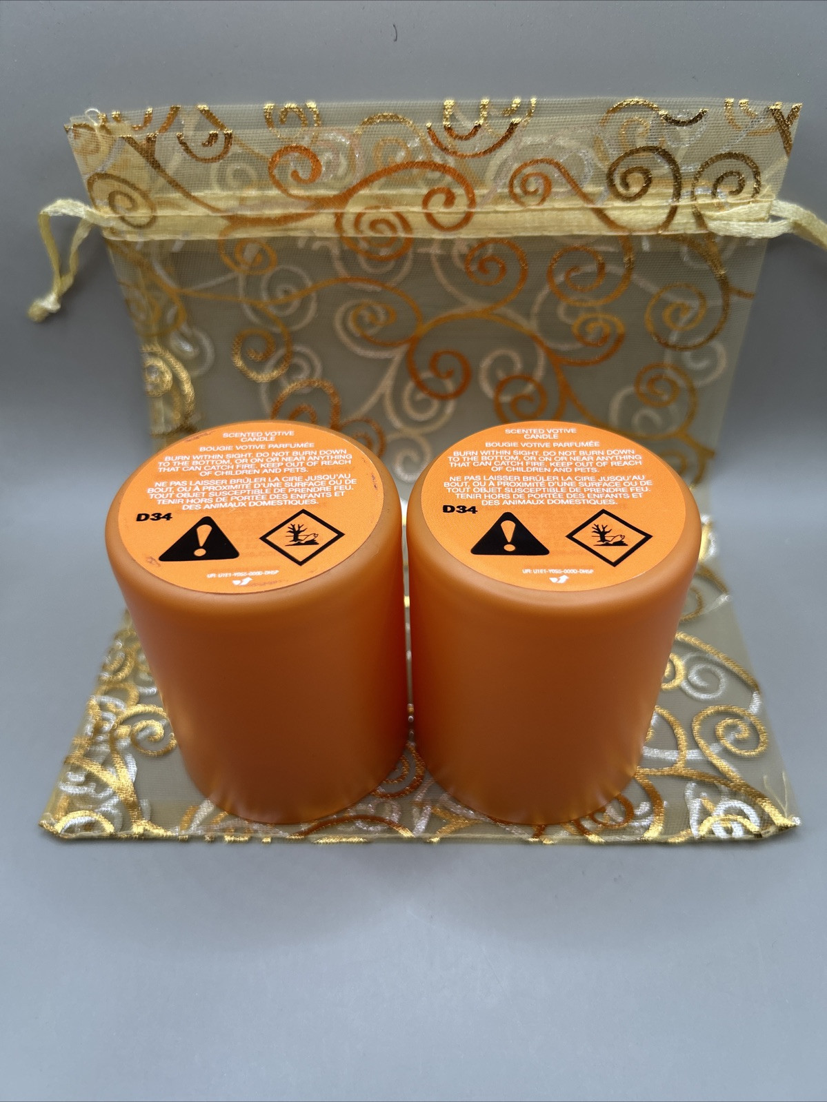 Clinique Happy Scented Home Candle Small Size NEW Set Of Two & Organza Bag