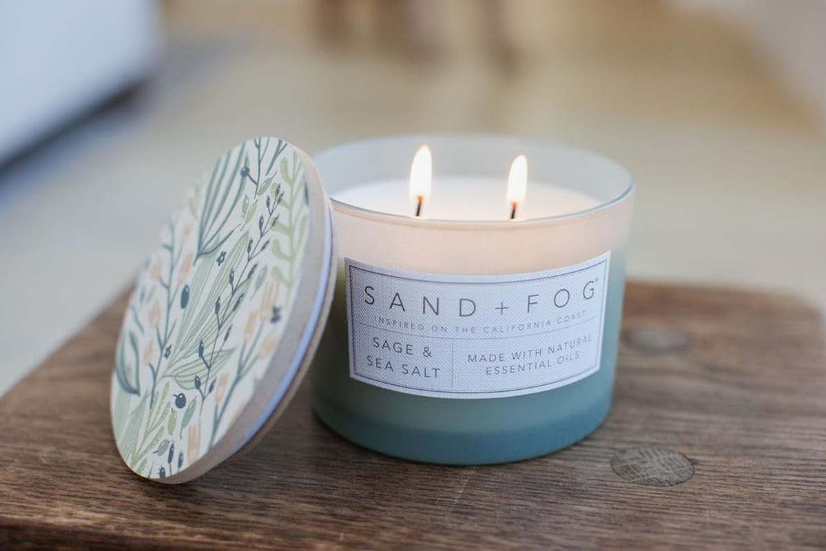 Scented Candle – Sage & Sea Salt – Additional Scents and Sizes – 100% Cotton Lea