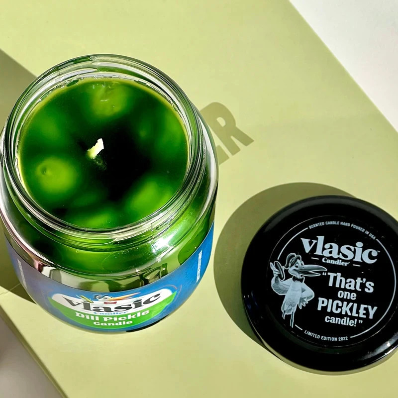 ✅🔥Vlasic Pickle Scented Candle – LIMITED EDITION / BRAND NEW – *IN HAND*