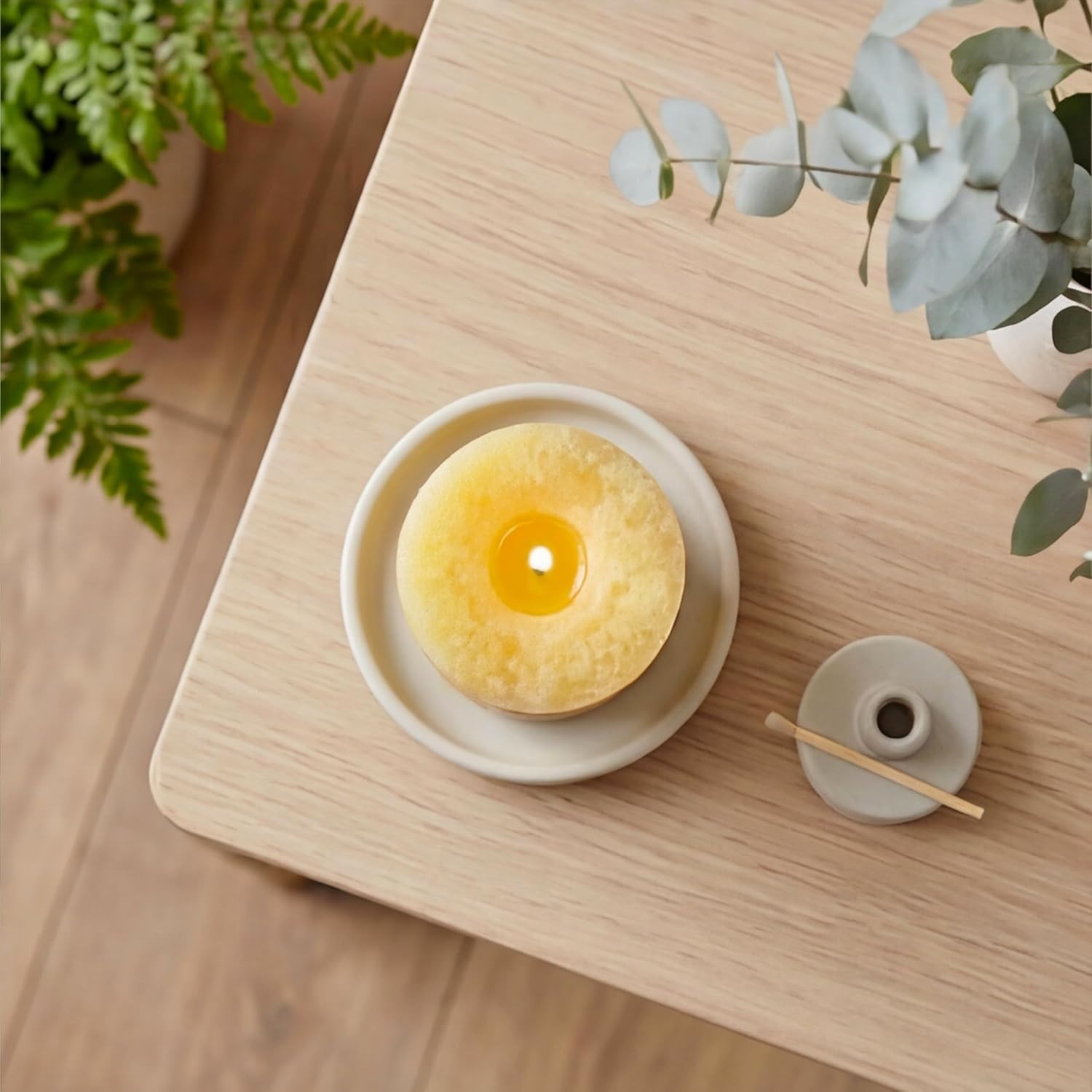 50-Hour Burn Yellow Essential Oil Candle – Orange & Lemongrass Ambiance Delight