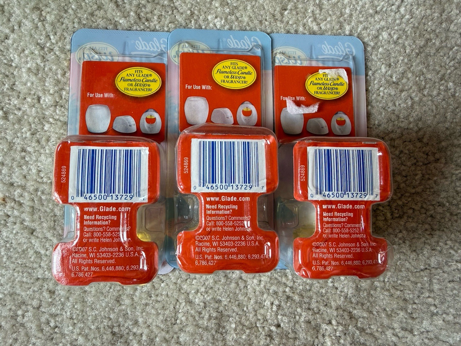 Glade Wisp Flameless Candle French Vanilla Scented & 3 Hawaiian Breeze Refills