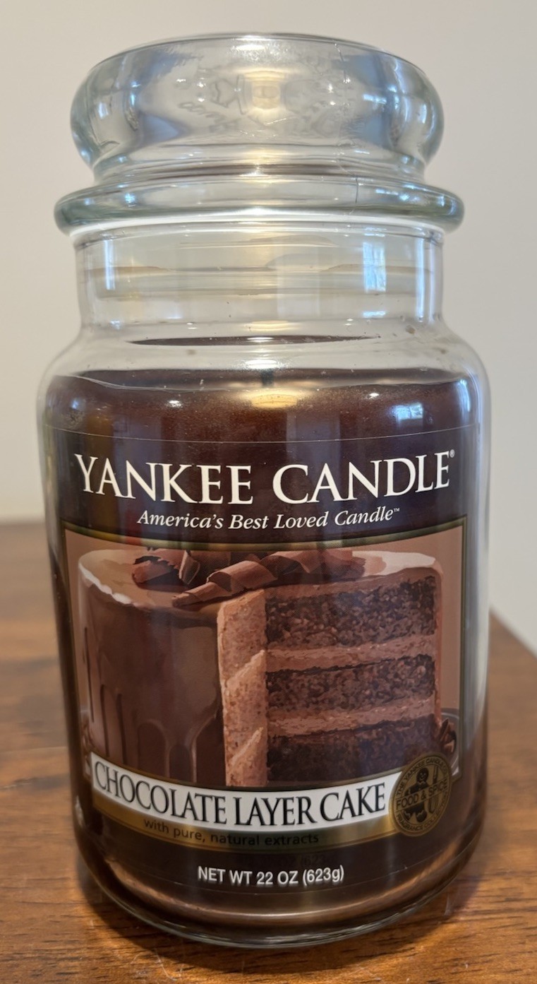Yankee Candle Large Jar Candle 22 oz Chocolate Layer Cake Classic Label 95% Left