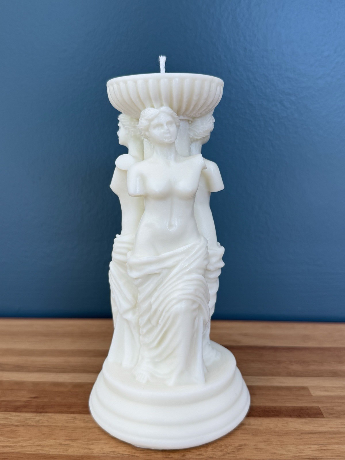 Goddess Venus Soy Wax Candle | Minimalist Sculptured Statue Home Modern Decor