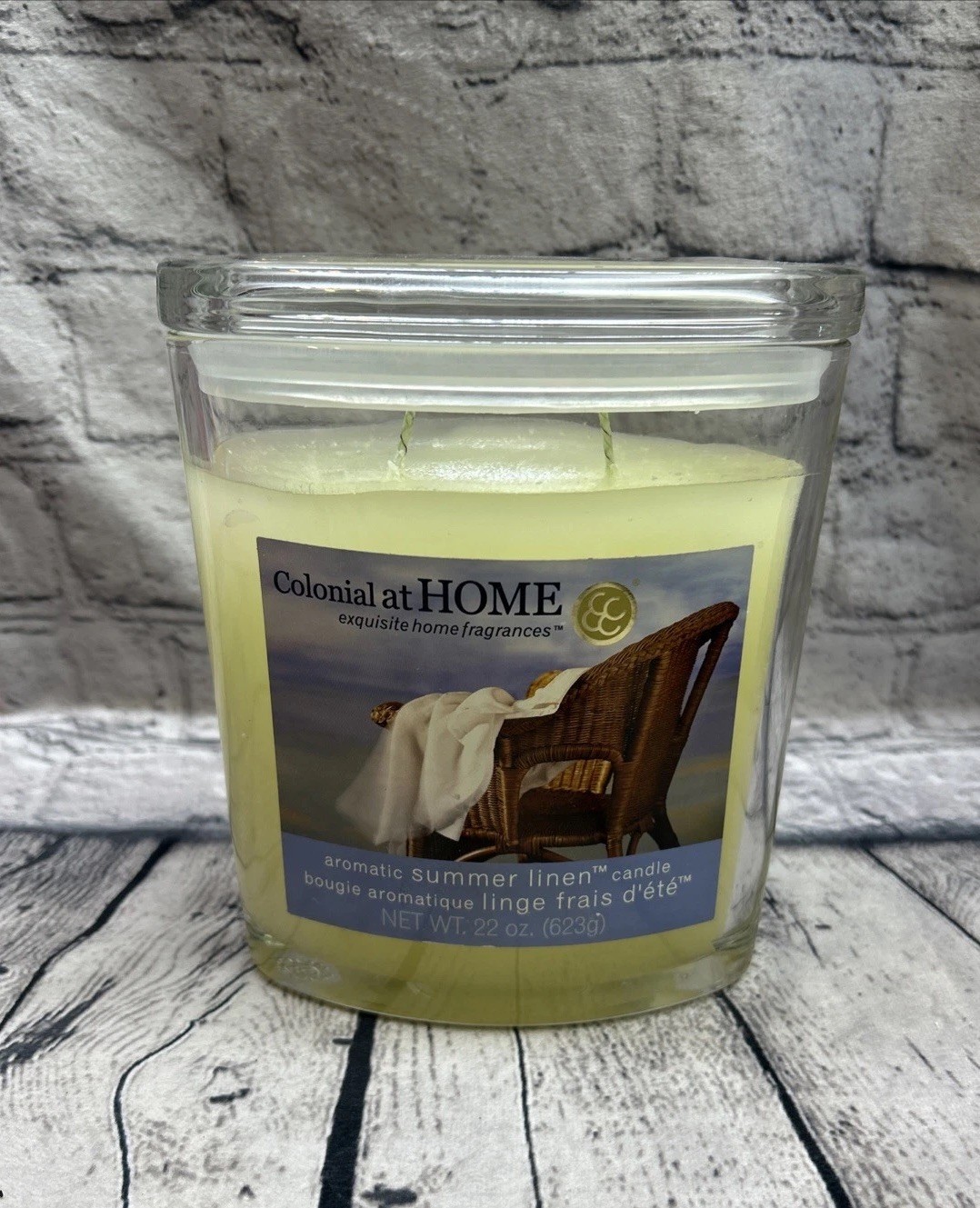 Colonial at Home Summer Linen Candle 22oz Aromatic 2 Wick Glass Oval Jar w Lid