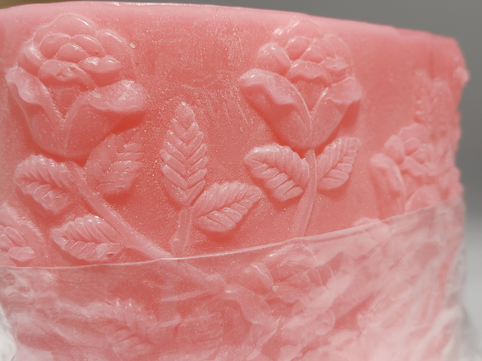 Casa Lumina Rose Scented Oval Floral Carved Candle Large Valentines Gift New