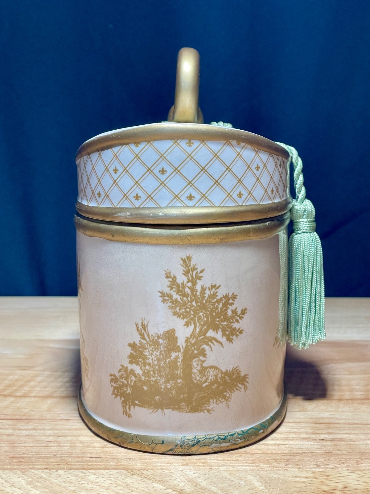 Seda France Malaysian Bamboo Porcelain Candle Holder w/ Lid & Tassel 20oz