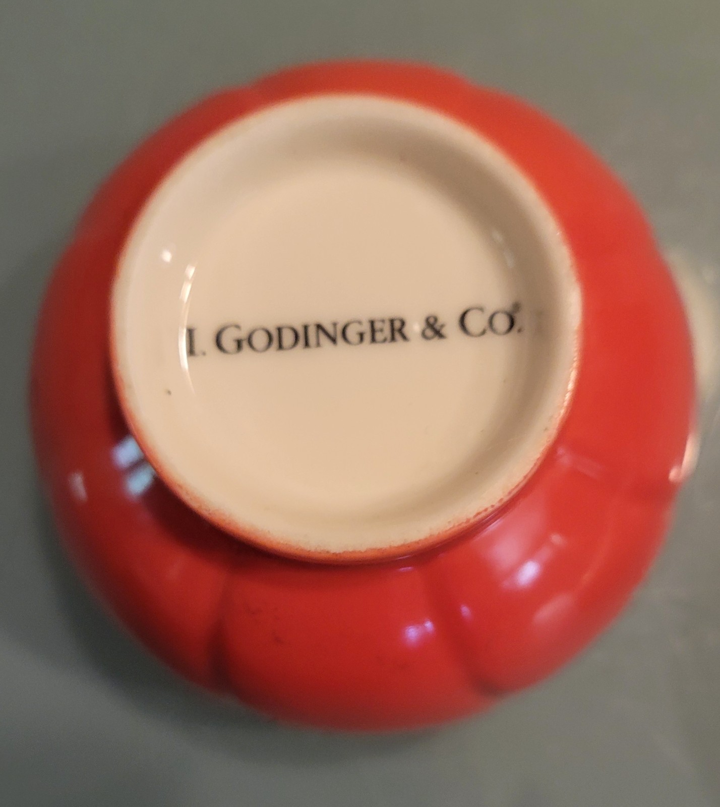 I. Godinger & Co Lidded Rose Scented Candle