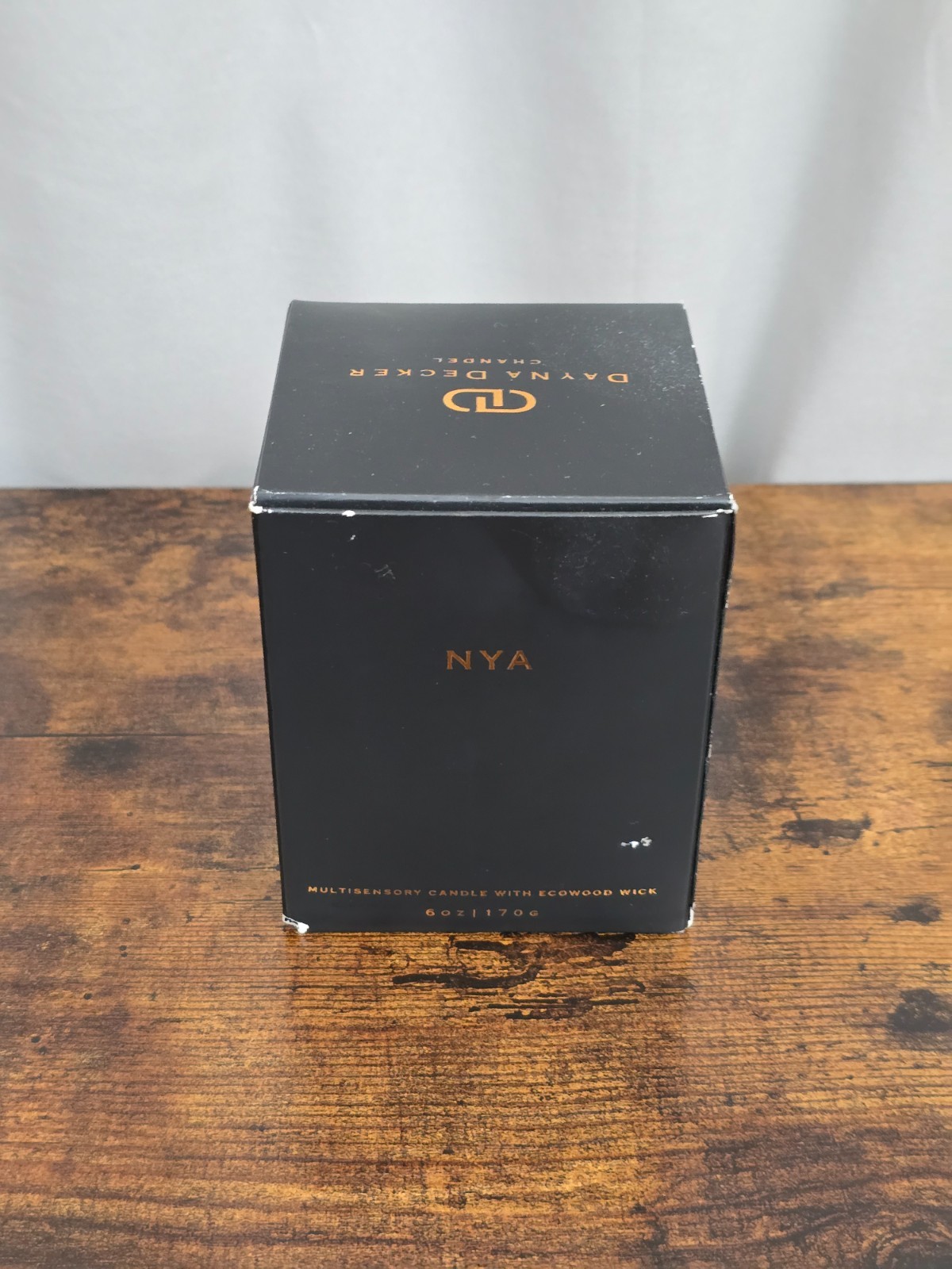 *NEW IN BOX!* DAYNA DECKER CHANDEL NYA 6oz Multisensory Candle w/Ecowood Wick