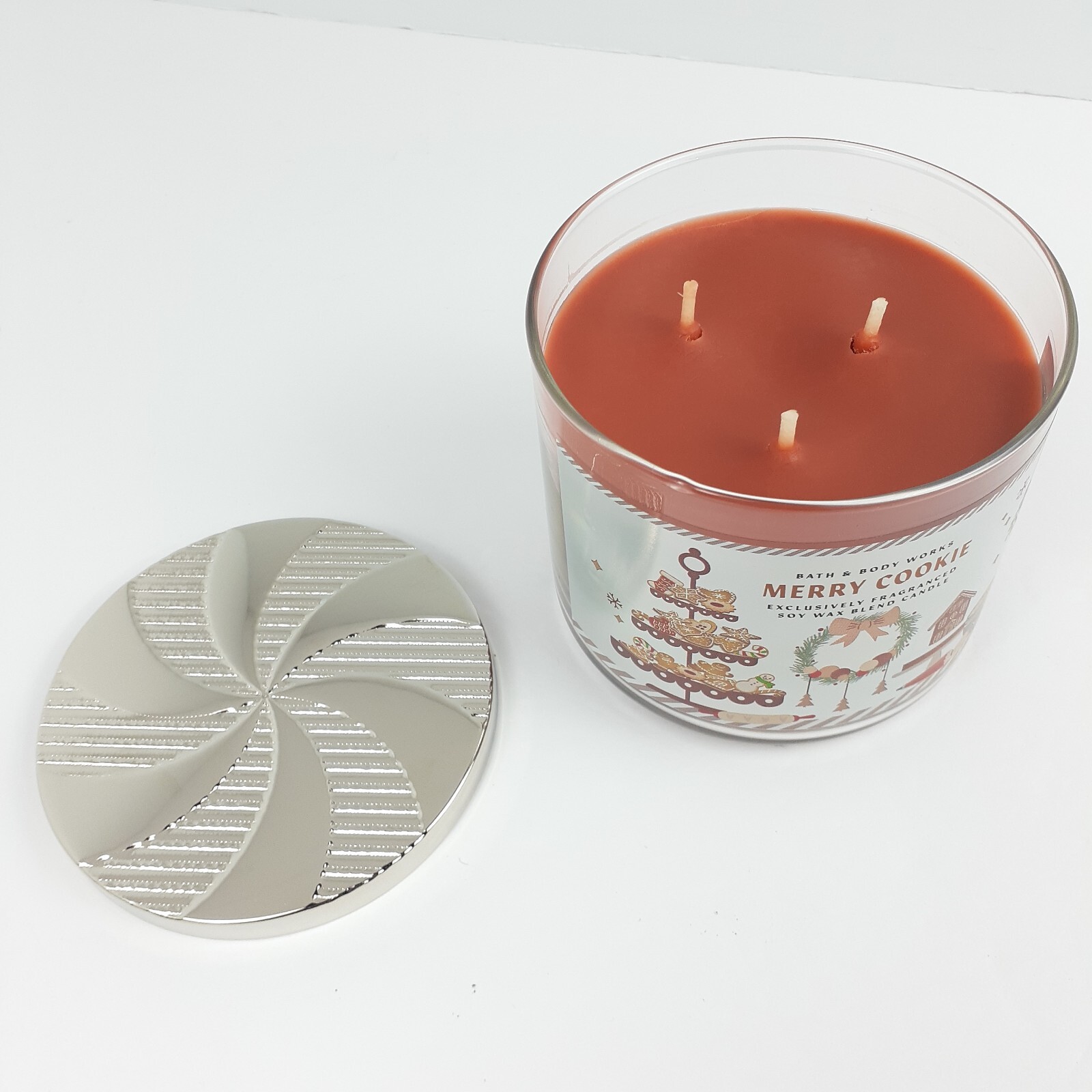 Bath & Body Works Merry Cookie Scented 3 WICK CANDLE Burns 25-45 Hrs 14.5oz