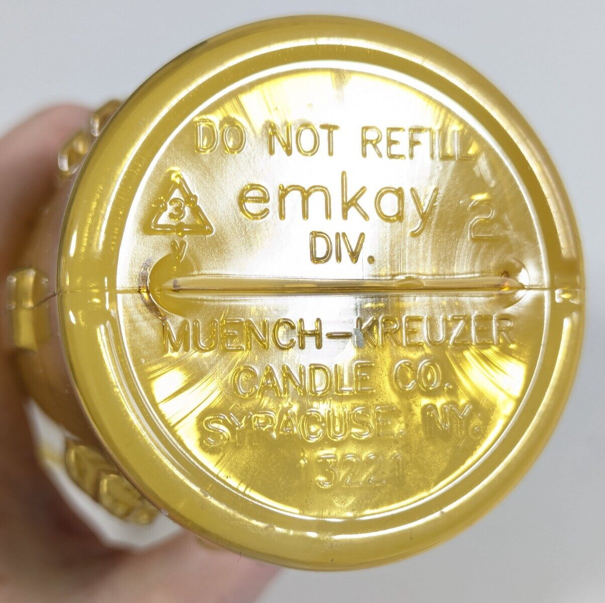 Emkay 7 Day Devotional Church Sanctuary Candle Yellow Plastic #13221 8″