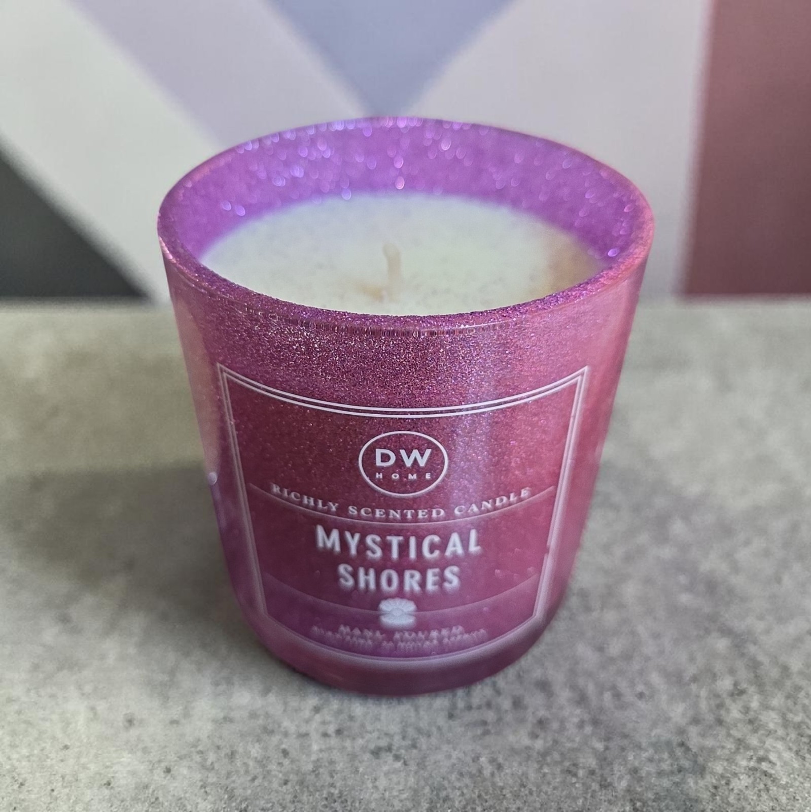 DW Home Richly Scented Mystical Shores Single Wick Candle 8.8oz